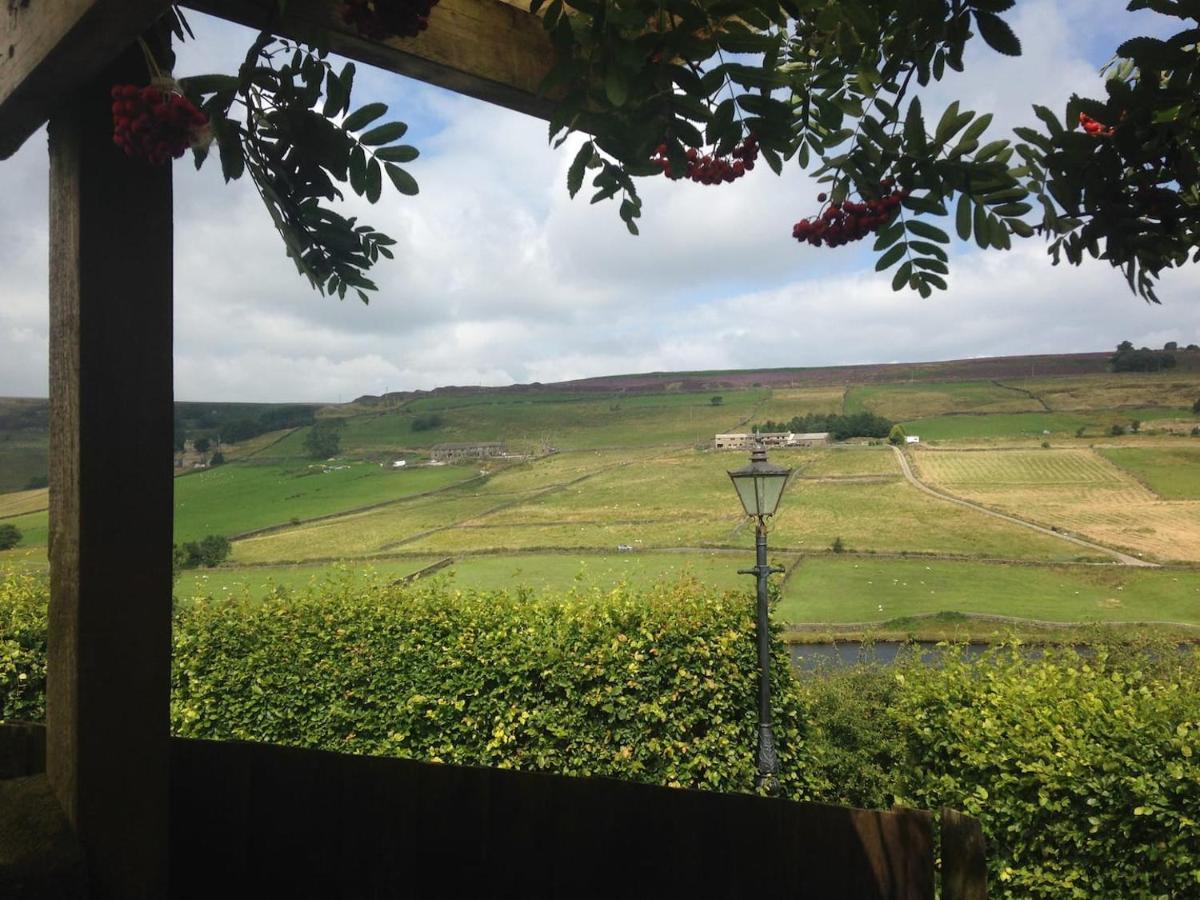 Bijou Cottage In Bronte Country With Wood-Burning Stove & Hot Tub Spa Хоэрт Экстерьер фото